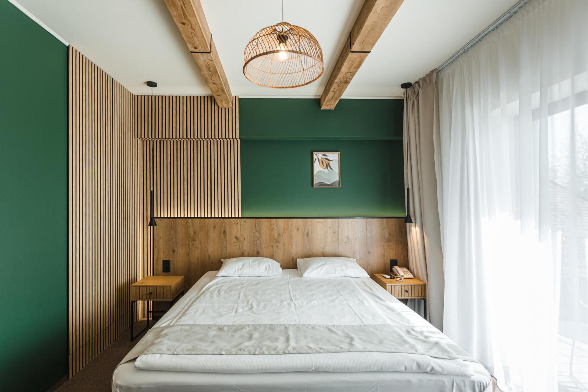 Stokker Hotel Oradea Bagian luar foto